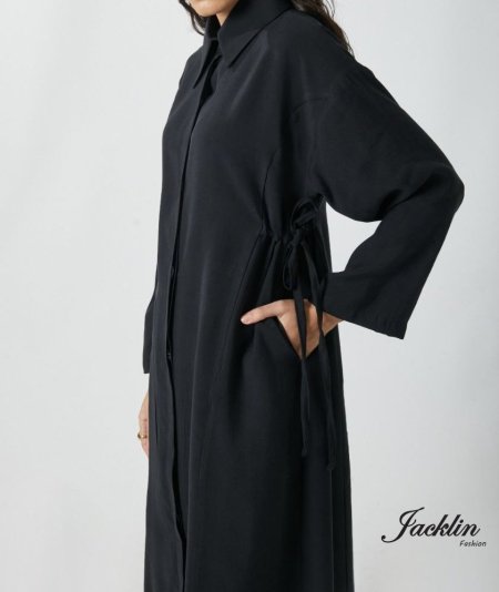 أسود