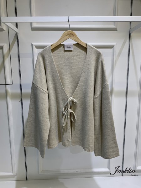 جكيت صوف مع ربطتين