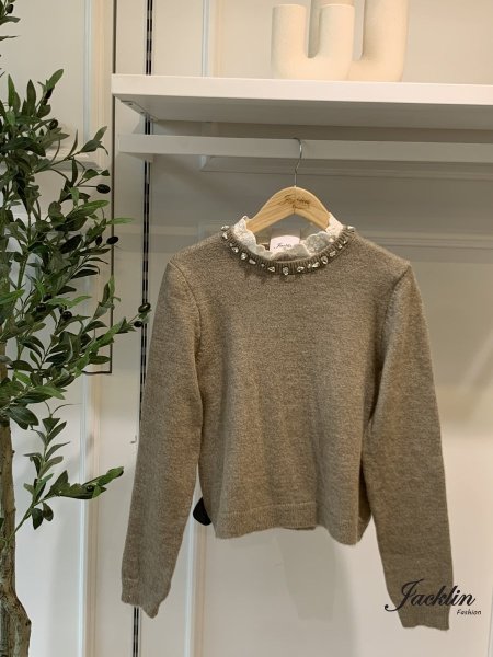 بلوزة صوف رسمية