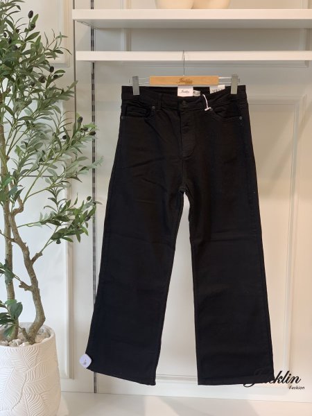 بنطلون كتان عريض