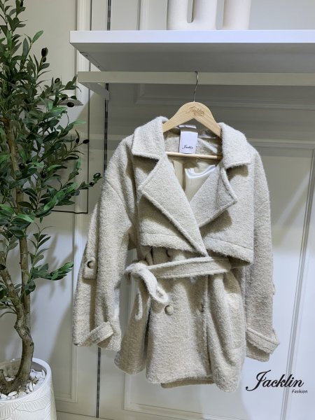 جاكيت جوخ تقيل طول وسط