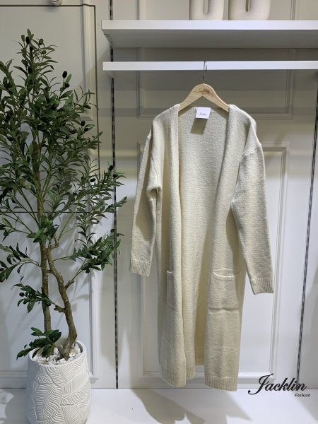 جاكيت صوف طويل